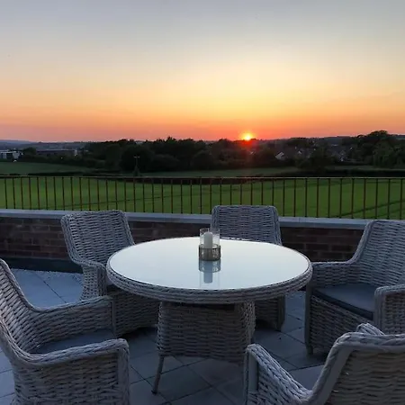 2 Bedroom Cottage With Beautiful Views Over The Mendips Radstock Extérieur photo