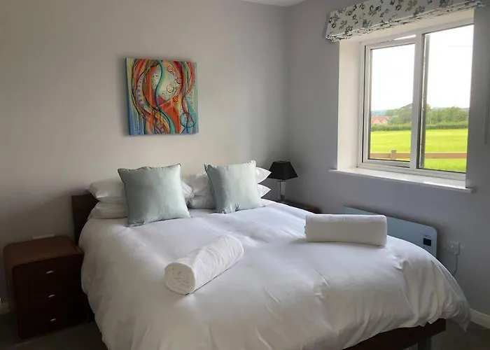 2 Bedroom Cottage With Beautiful Views Over The Mendips